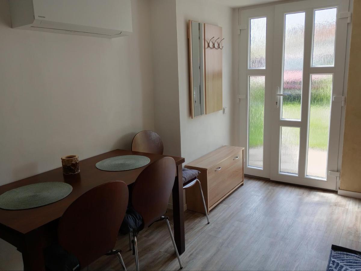 Apartman Marie Polepy Exterior foto